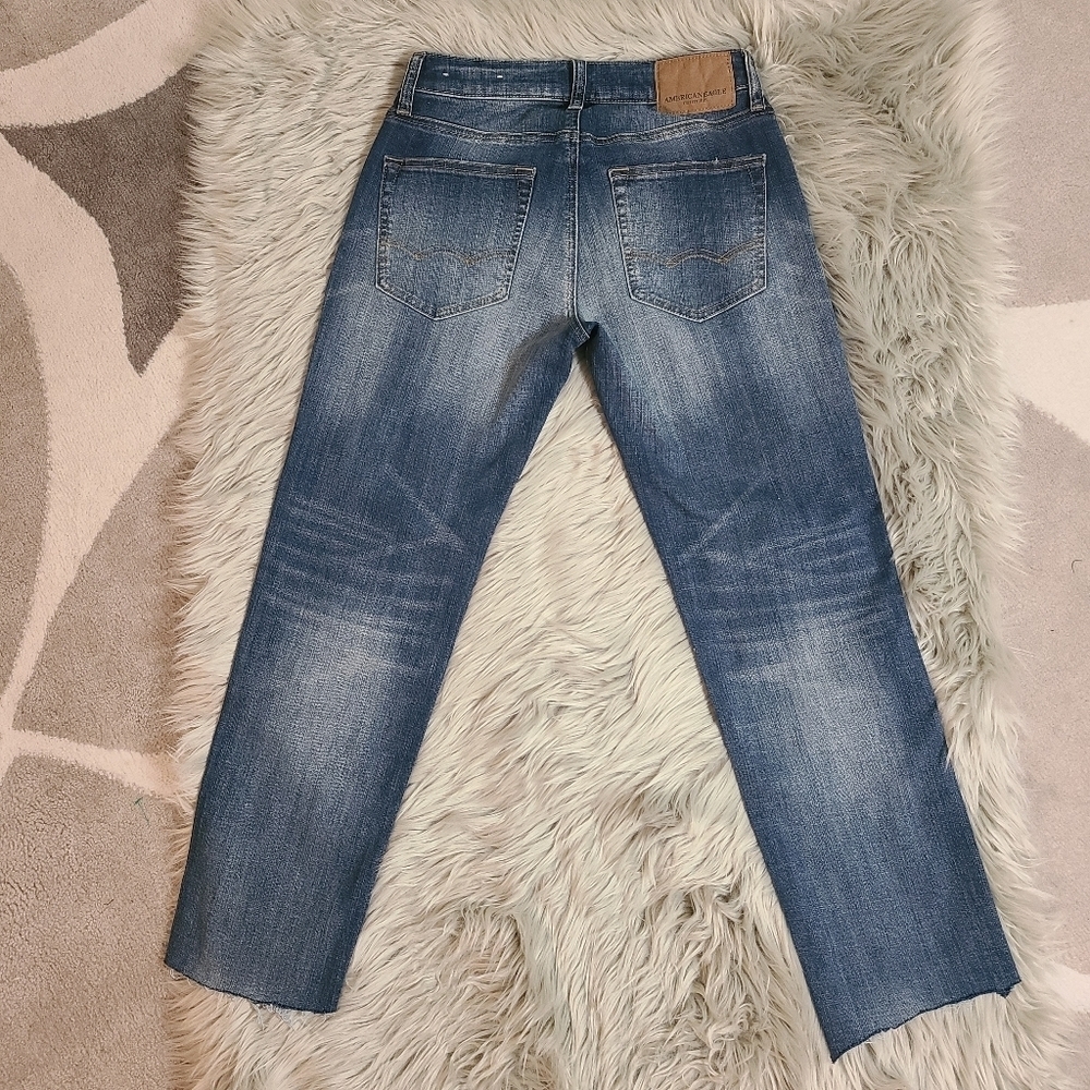 American Eagle Distressed Straight Leg Jeans - Picture 3 of 14